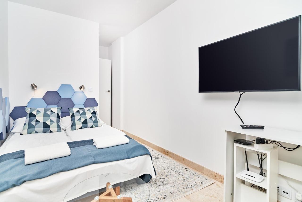 Pulaskiego By Renters *