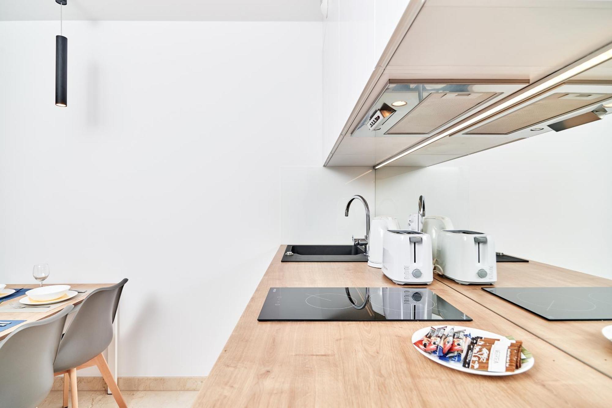 Pulaskiego By Renters *